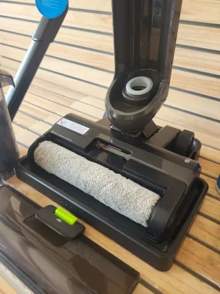 Aspirador Escoba EUREKA NEW400