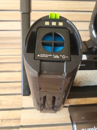 Aspirador Escoba EUREKA NEW400