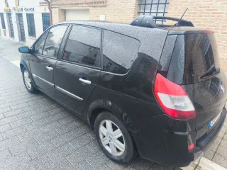 Renault Grand Scenic 2005