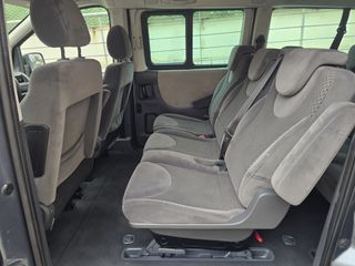 Peugeot Expert Combi 8