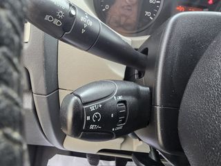 Peugeot Expert Combi 8