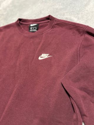 Sudadera Nike Granate Vintage