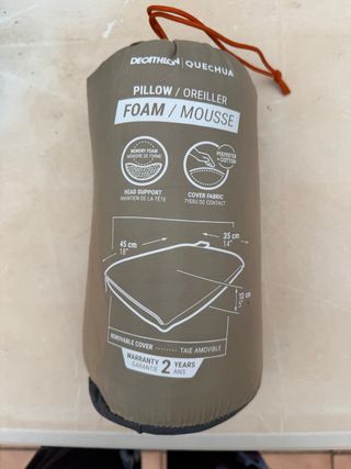 Almohada camping espuma Quechua Memory Foam