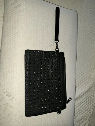 Pochette Zara nuova con borchie