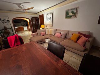 Sofá 4 plazas + chaiselongue XL