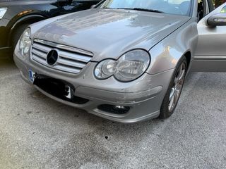 Mercedes-Benz C180 2005