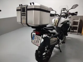 Benelli TRK 502X Adventure año 2022