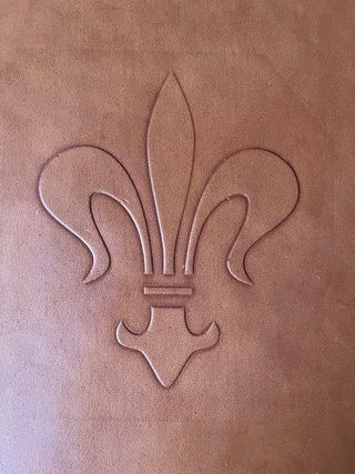 Álbum fotos tapas cuero. Cartulina y papel seda.