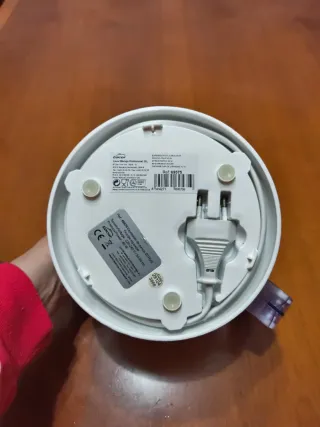 Exprimidor de naranjas eléctrico