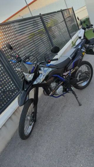 Yamaha WR 125R