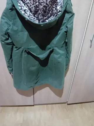 Parka Liu Jo Verde con Forro Animal Print