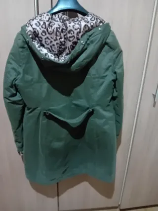 Parka Liu Jo Verde con Forro Animal Print
