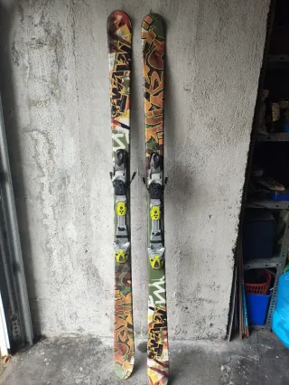 Esquís Movement Zoo