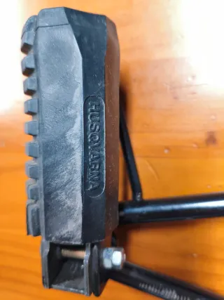 Husqvarna reposapiés pasajero original modelos TE