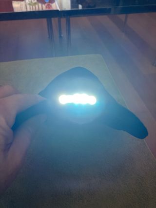 Gorra Negra con Linterna LED