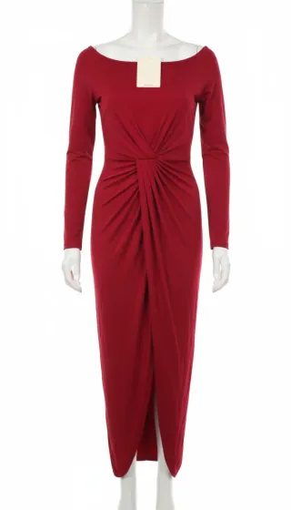 Vestido rojo largo drapeado