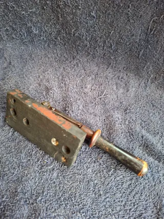 Seccionadores antiguos Guillotina