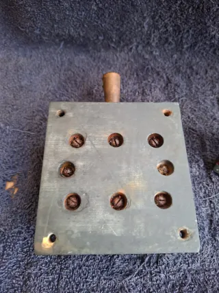 Seccionadores antiguos Guillotina