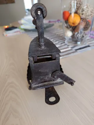 Plancha antigua hierro y madera ESPAÑA