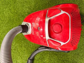 Aspiradora Rowenta Compact Power Roja