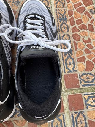 Nike Air Max TW Negro/Blanco Talla 41