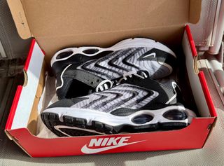 Nike Air Max TW Negro/Blanco Talla 41