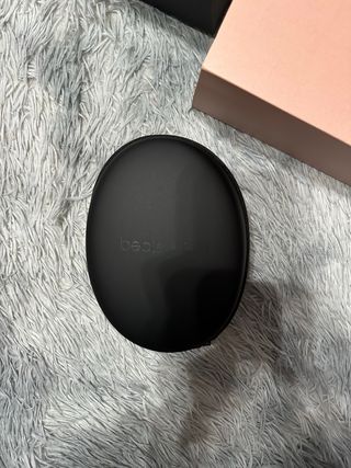 Auriculares Beats x Kim Studio