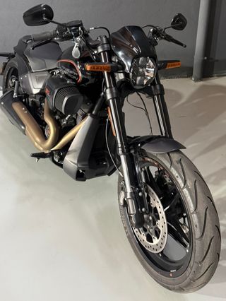 Harley Davidson FXDR 114