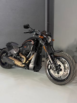Harley Davidson FXDR 114
