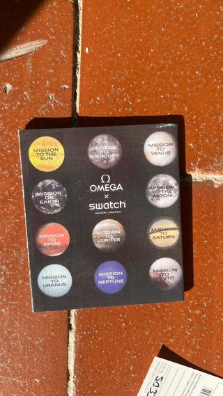 Reloj Omega x Swatch Snoopy Moonphase