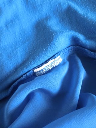 Terranova T-shirt con incrocio dietro e velo sotto