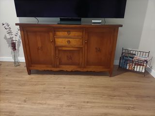 Conjunto de muebles de salón en madera