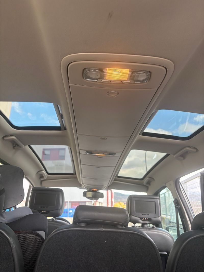 Ford Galaxy Titanium X 2.2 TDCi 200  familiar - foto 1