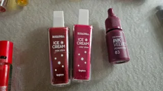 Lote de productos de belleza variados