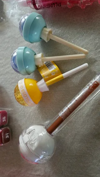 Lote de productos de belleza variados