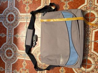Borsa PC Tech Air 15/17 pollici.