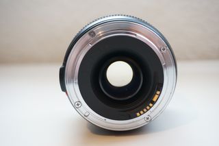 Objetivo Canon EF 28-105mm f/3.5-4.5 USM