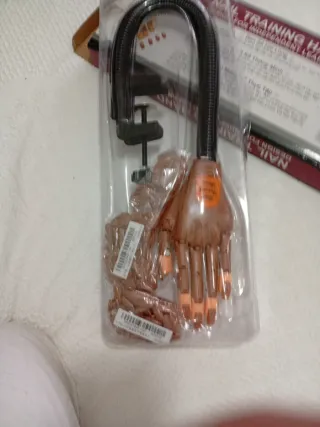 Mano Maniquí Práctica Uñas