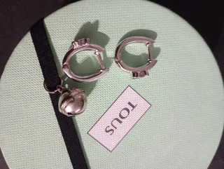 Pendientes plata y espinelas negras