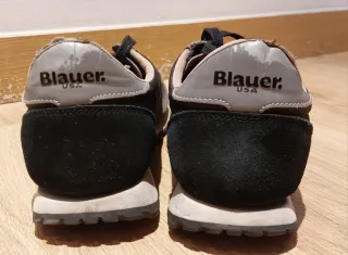 Zapatillas Blauer negras y Rojas