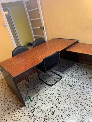 OCASIÓN Librería oficina negra y marrón.