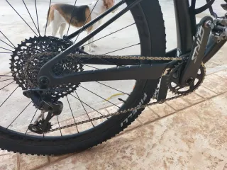 Bicicleta Trek Supercaliber 9.8