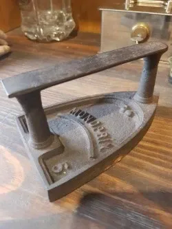 Plancha Antigua Hierro Fundido