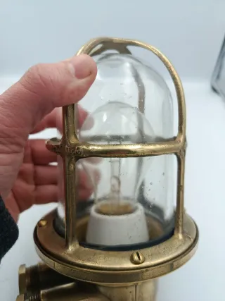 FAROL NÁUTICO DE BRONCE MILETICH