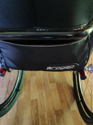 Silla de ruedas ligera