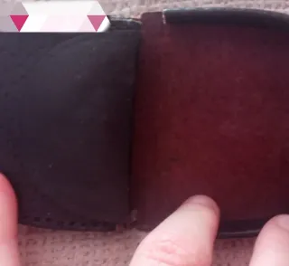 Monedero antiguo de piel.