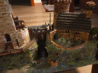 Maqueta Diorama Recinto Medieval y Pueblo Marinero