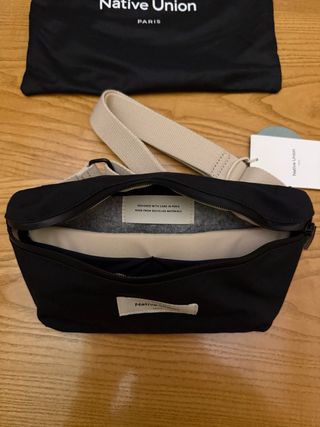 Native Union W.F.A. Bolso Cruzado 1.5L NUEVO