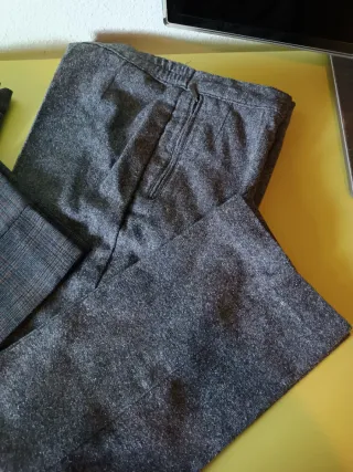 Lote 3 pantalones de vestir a 1€ cada uno T/ 42