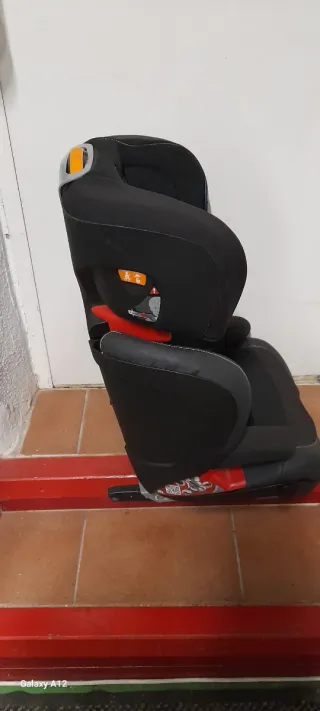 Silla de coche Chicco 15 ..36 kilos